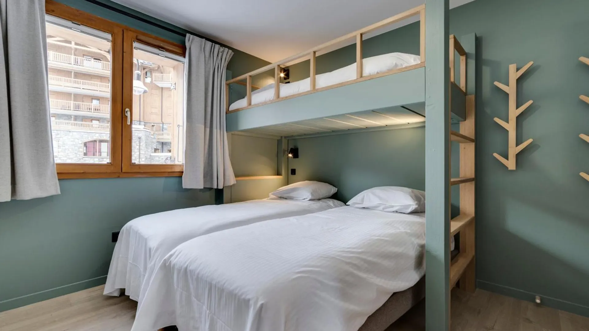 Apartment Appartement Renove 5 Pers, Tignes Le Lac, Balcon, Parking, Au Pied Des Pistes - Fr-1-502-585